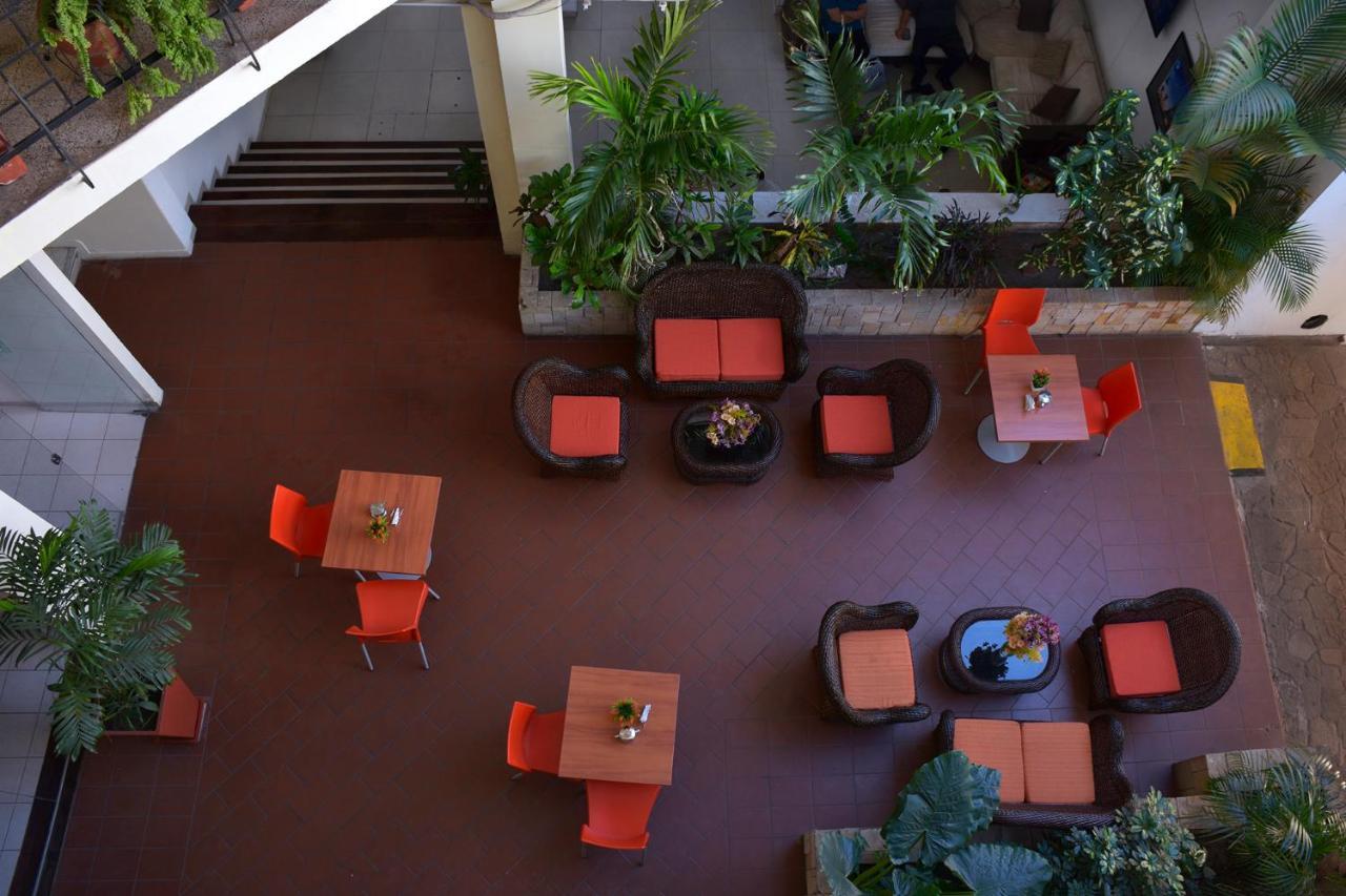 La Siesta Hotel Santa Cruz de La Sierra Bagian luar foto