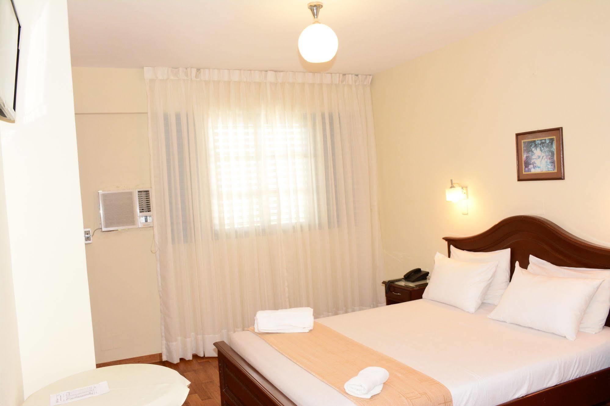 La Siesta Hotel Santa Cruz de La Sierra Bagian luar foto