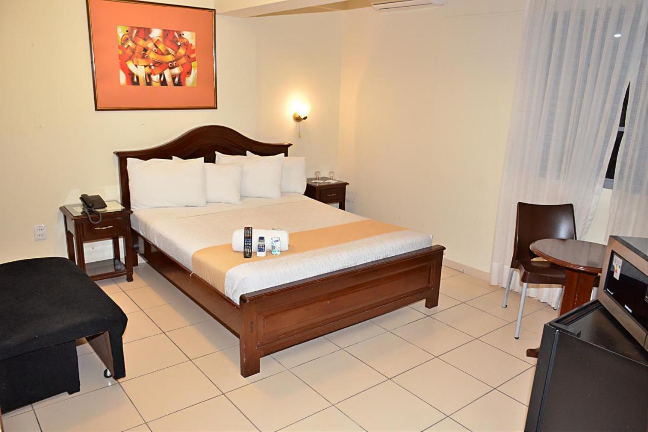 La Siesta Hotel Santa Cruz de La Sierra Bagian luar foto
